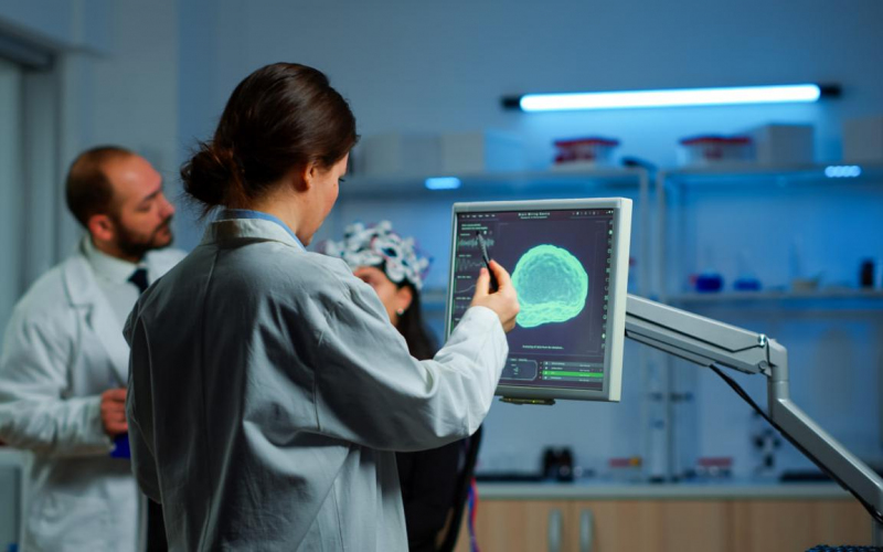 Ориентация на Восток и киберпротезирование: итоги-2022 на рынке MedTech